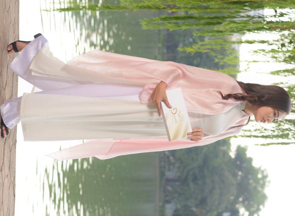 Khăn Lụa Tơ Tằm Cao Cấp