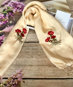 Khăn Lụa Tơ Tằm Thêu Cẩm Chướng SenSilk