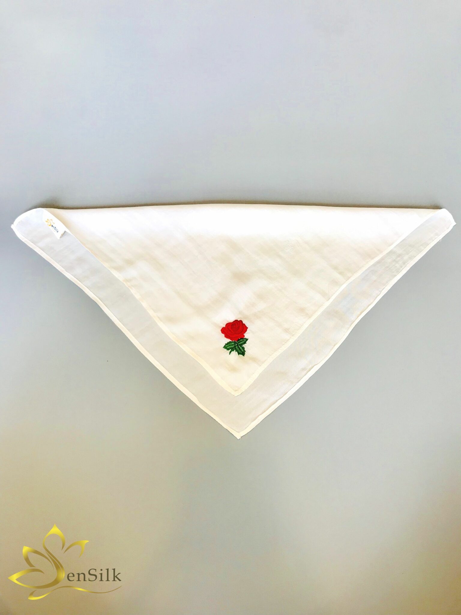 Khăn Mùi Xoa Lụa Thêu Tay Hoa Hồng SenSilk (Trắng)