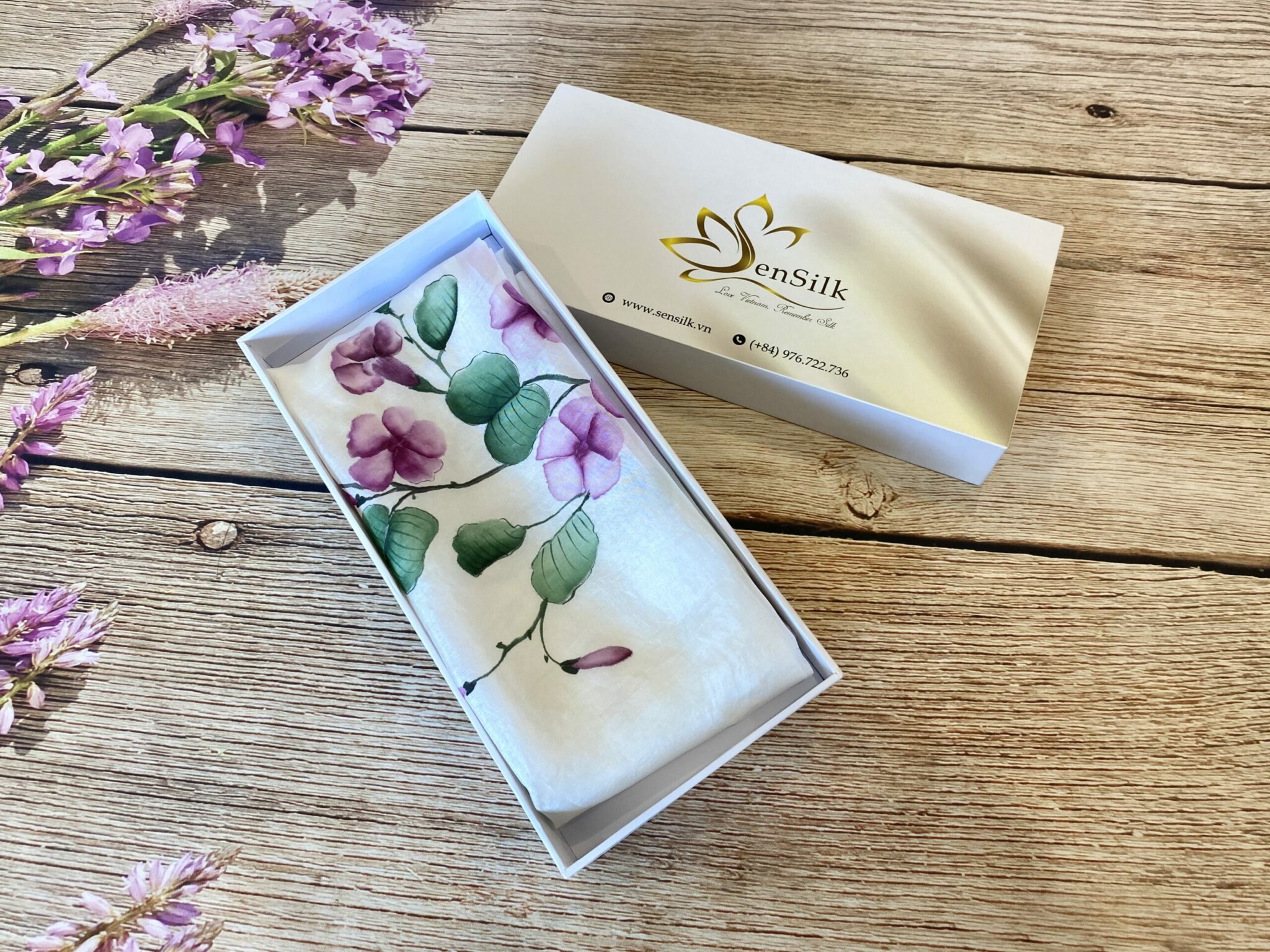 Khăn Lụa Tơ Tằm Vẽ Hoa Muống Biển SenSilk - Quà Tặng Handmade