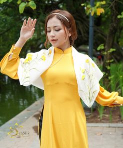 Khăn Lụa Vẽ Tay Hoa Cẩm Chướng SenSilk