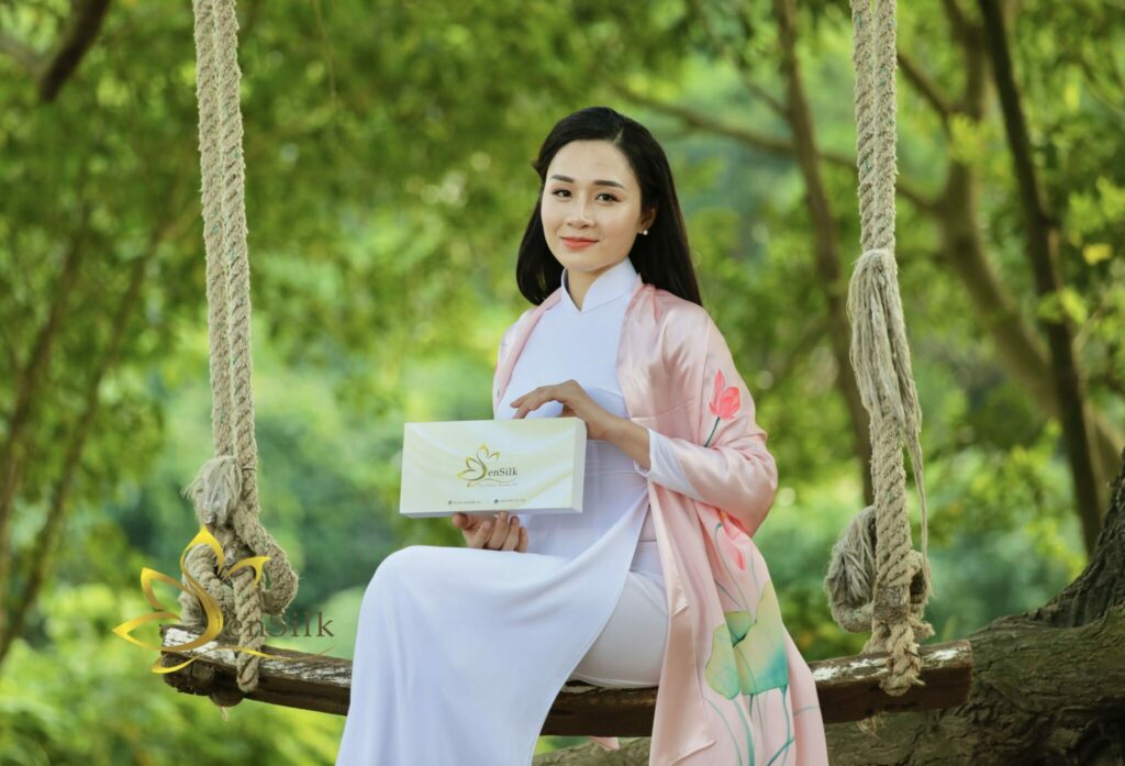 SenSilk | Khăn Lụa Tơ Tằm Cao Cấp