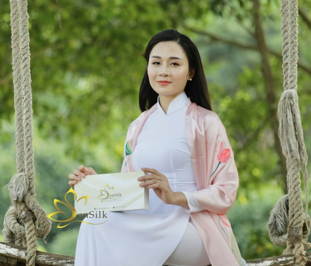 SenSilk | Khăn Lụa Tơ Tằm Cao Cấp