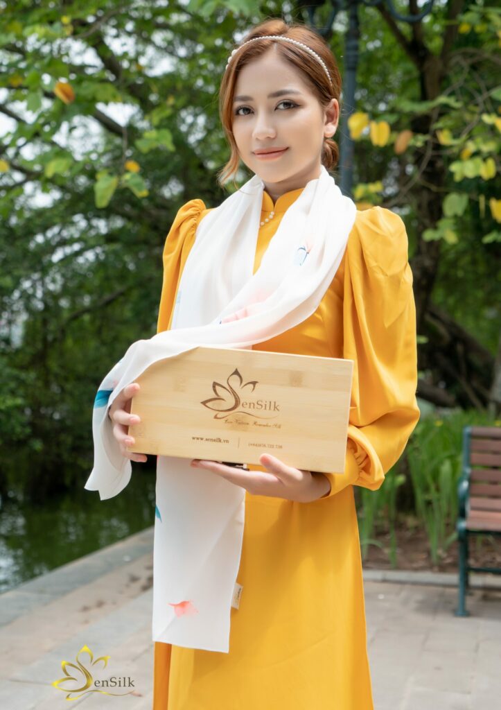 Khăn Lụa Tơ Tằm Cao Cấp | SenSilk