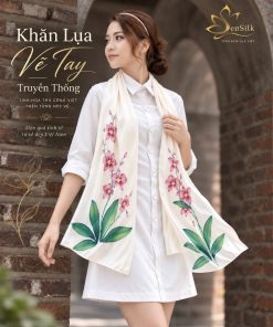 Khăn lụa tơ tằm vẽ tay hoa lan SenSilk với họa tiết hoa lan hồng và lá xanh