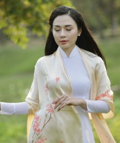 Khăn Lụa Vẽ Tay Hoa Đào SenSilk Limited - Quà Tặng Cao Cấp