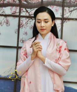 Khăn Lụa Vẽ Tay Nghệ Thuật Hoa Đào SenSilk - Tinh Hoa Quà Việt