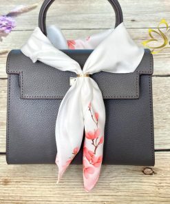 Khăn Lụa Vẽ Tay Cao Cấp SenSilk - Hoa Đào