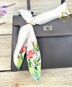 Vải Lụa Tơ Tằm Vẽ Tay Hoa Hồng Đỏ - Quà Tặng Tình Yêu