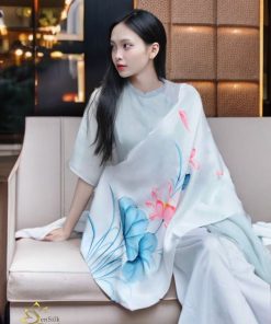 Khăn Lụa Vẽ Hoa Sen – Tuyệt Tác Lụa Tơ Tằm Việt Nam - SenSilk