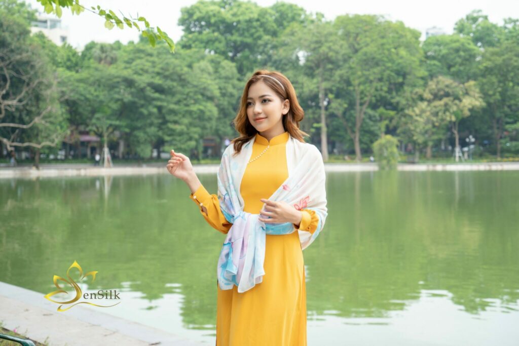 Khăn Lụa Tơ Tằm Cao Cấp | SenSilk