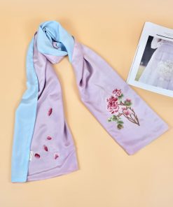 Khăn Thêu Tơ Tằm Mẫu Đơn - Thời Trang Truyền Thống Việt
