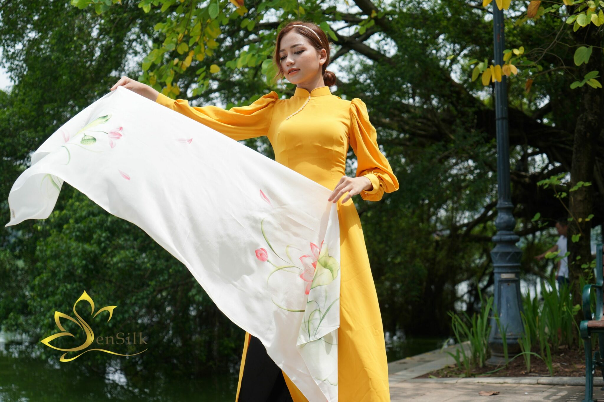 SenSilk | Khăn Lụa Tơ Tằm Cao Cấp