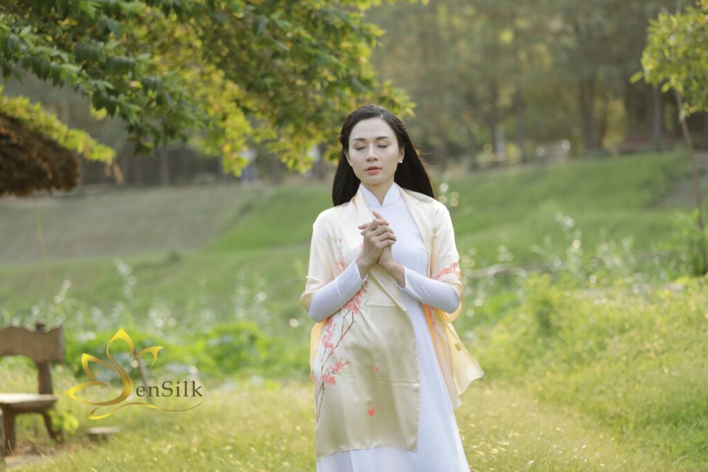 SenSilk | Khăn Lụa Tơ Tằm Cao Cấp