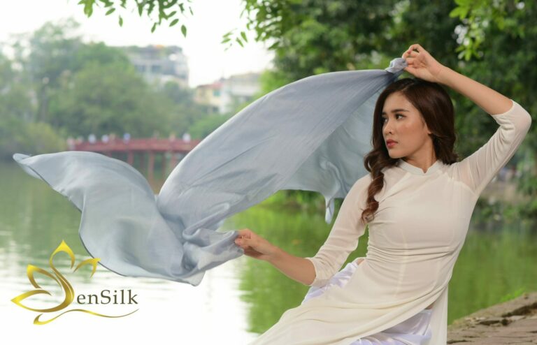 Khăn Lụa Tơ Tằm Trơn SenSilk – Quà Tặng Tinh Tế, Sang Trọng