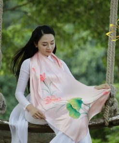Khăn Lụa Cao Cấp SenSilk Vẽ Tay Hoa Sen - Quốc Hoa Việt Nam