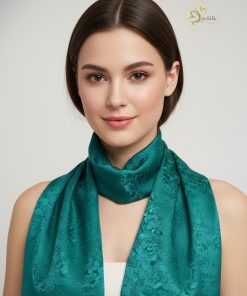 Khăn Lụa Tơ Tằm Dệt Hoa Văn SenSilk – Quà Tặng Cao Cấp Sang Trọng & Mang Ý Nghĩa Việt