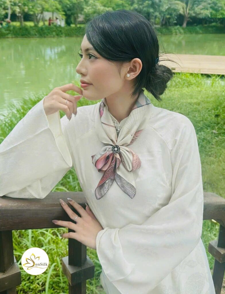 Khăn Lụa Tơ Tằm Cao Cấp