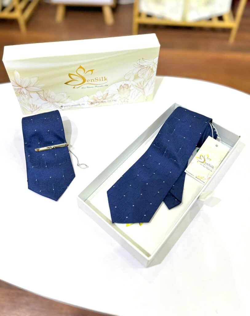 SenSilk | Khăn Lụa Tơ Tằm Cao Cấp