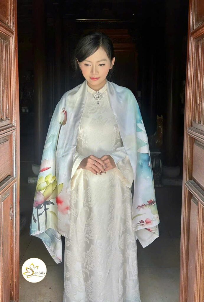 Khăn Lụa Tơ Tằm Cao Cấp