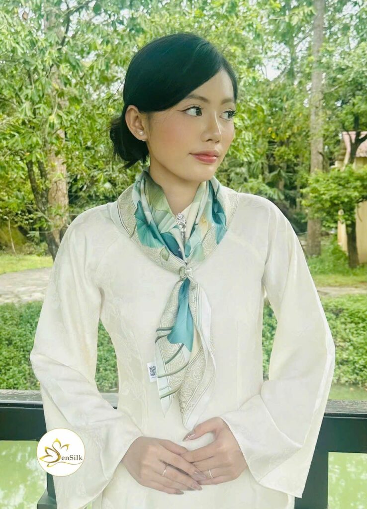 Khăn Lụa Tơ Tằm Cao Cấp