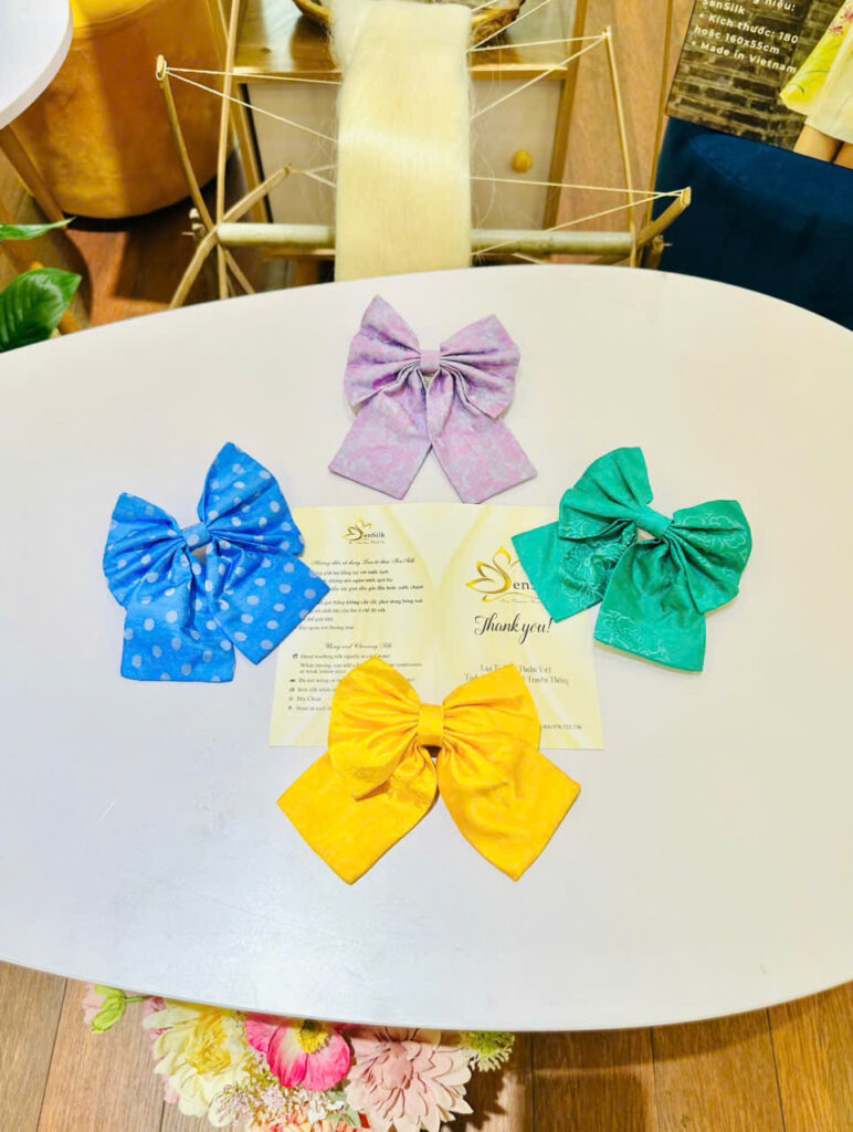 Khăn Lụa Tơ Tằm Cao Cấp