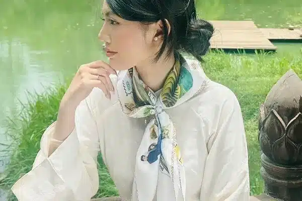 Khăn lụa in 3D cao cấp SenSilk