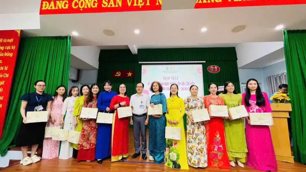 SenSilk | Khăn Lụa Tơ Tằm Cao Cấp