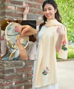 Khăn Lụa Thêu Truyền Thống