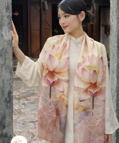 Khăn choàng lụa tơ tằm in kỹ thuật số An Hồng Sen SenSilk 180x62cm