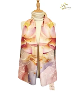 Khăn choàng lụa tơ tằm SenSilk mẫu An Hồng Sen kích thước 180x62cm
