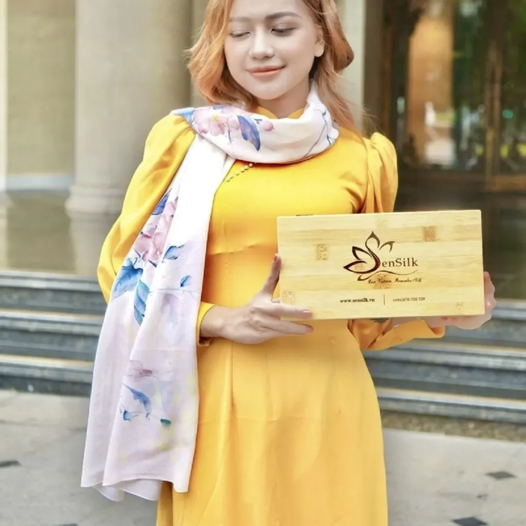 SenSilk | Khăn Lụa Tơ Tằm Cao Cấp