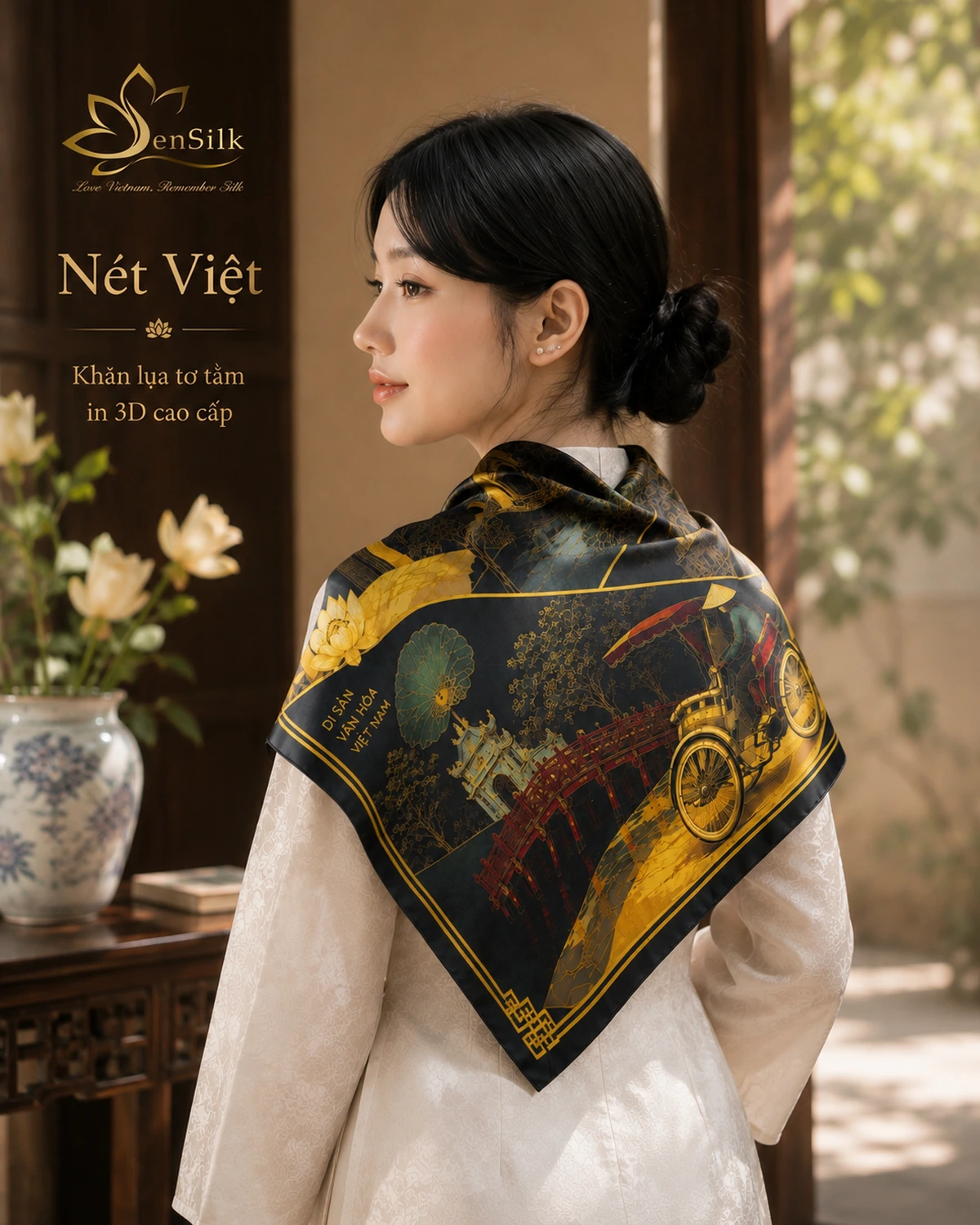 Người mẫu quàng khăn lụa Nét Việt họa tiết di sản văn hóa Việt Nam